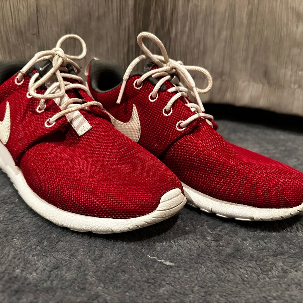 Nike Roshe Jr